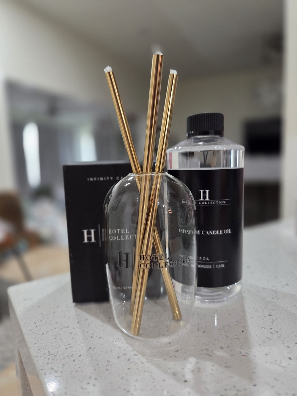 Hotel Collection Reed Diffuser Set in Gold and Clear